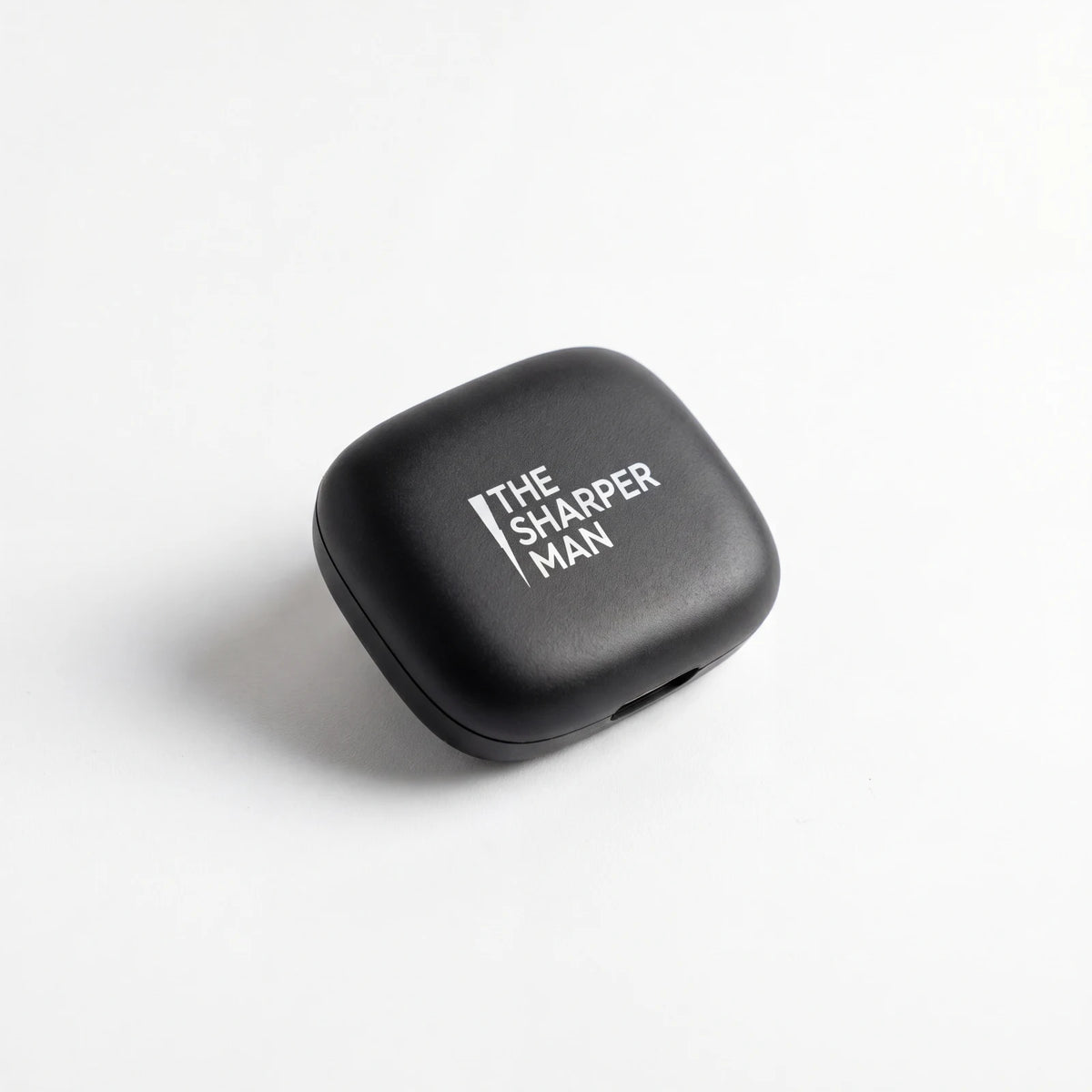 smart posture reminder device for men — posture reminder device — The Sharper Man